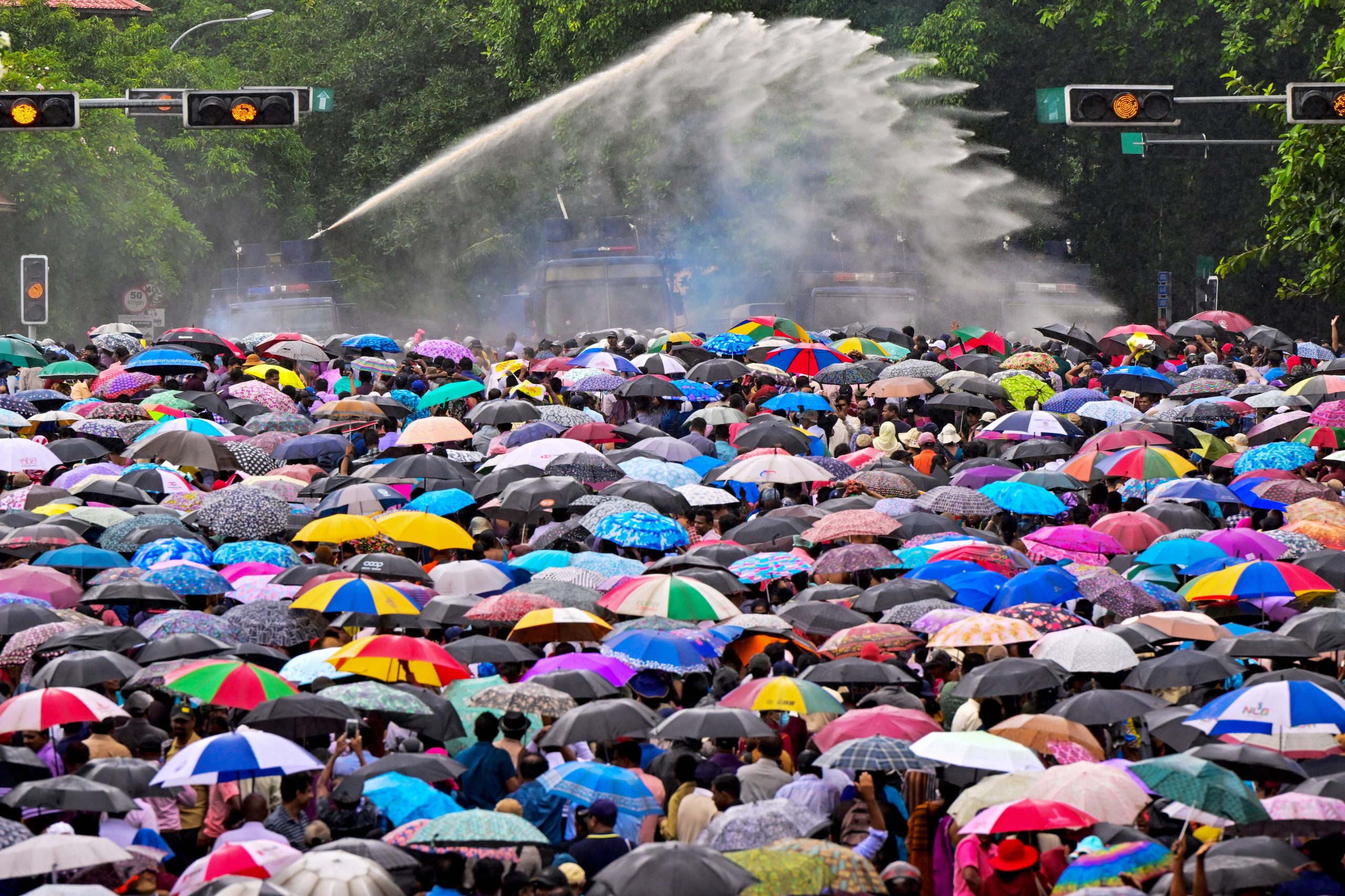 AFP__20240626__34Z36NM__v1__HighRes__SriLankaEducationPoliticsProtest-min